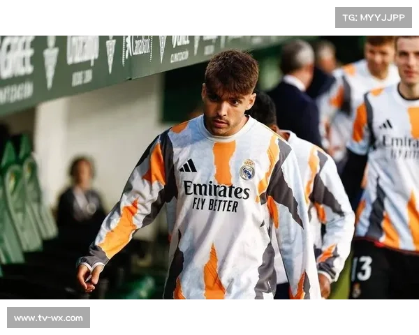 居莱尔角球精准制导，阿森西奥头槌破门助皇马扩大领先